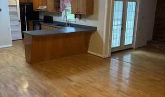 108 McDowell Dr, Boiling Springs, SC 29316