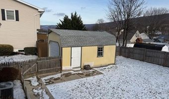 910 E Hudson Ave, Altoona, PA 16602