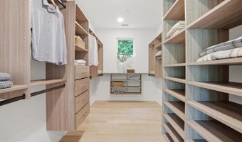 7502 NEVIS Rd, Bethesda, MD 20817
