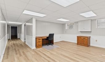 525 7th St, Altavista, VA 24517