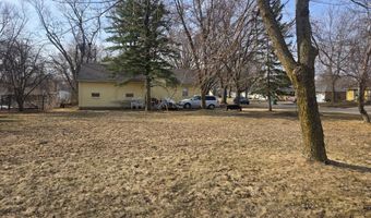 2205 Milo Ave, Albert Lea, MN 56007
