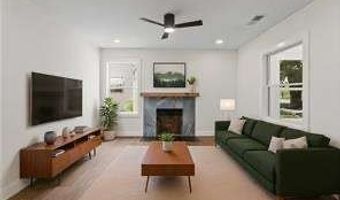 1658 Altadena, Atlanta, GA 30311