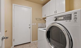 1048 W ELGIN St, Chandler, AZ 85224