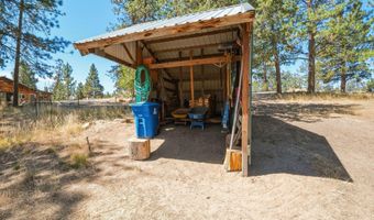 67422 Trout Ln, Bend, OR 97703