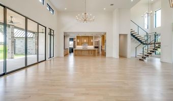 535 Royal Santana Run, Weatherford, TX 76087