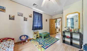 835 Erickson Rd, Ashby, MA 01431