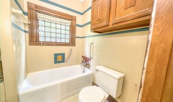 31 Franklin St, Belfast, ME 04915