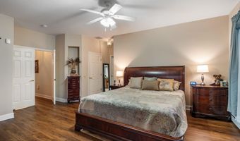 78 Mirage Blvd, Barnegat, NJ 08005