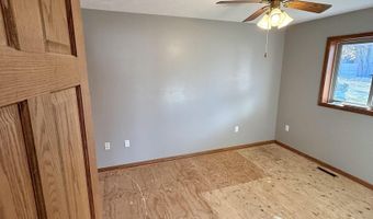 350 N Cherry Ave, Bridgewater, SD 57319