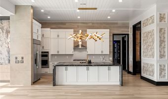 11041 Concord Valley Dr, Las Vegas, NV 89135