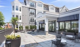 160 Park St 204, New Canaan, CT 06840