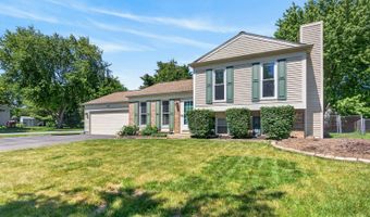 1000 Timberwood Ln, Algonquin, IL 60102