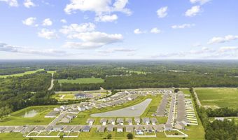 657 Woodland Farms Cir, Aynor, SC 29511