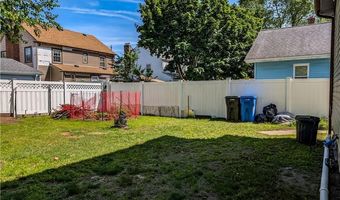 58 Richard St, Cranston, RI 02910