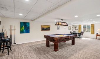 567 Ivyland St, Ann Arbor, MI 48108