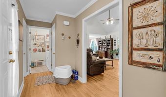 905 Daisy Ln, Athens, GA 30605
