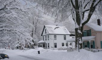 16 Washington St, Brattleboro, VT 05301