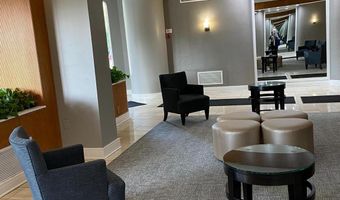 2500 N VAN DORN St 316, Alexandria, VA 22302