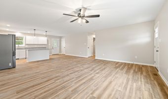 201 CREEK VALLEY Dr, Basye, VA 22810