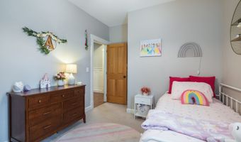 4 Maple Grove Way, Athens, OH 45701
