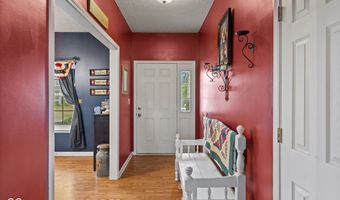 2845 Sleeping Ridge Way, Indianapolis, IN 46217