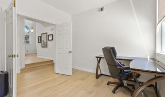 973 Whimbrel Ct, Carlsbad, CA 92011