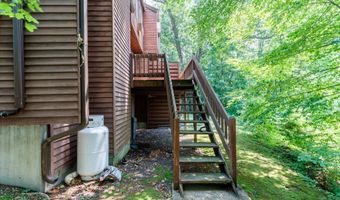 9 Sandy Brook Rd 2, Clinton, CT 06413