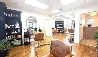 1766 Cranston St, Cranston, RI 02920