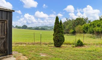 215 Erwin Rd, Adairsville, GA 30103