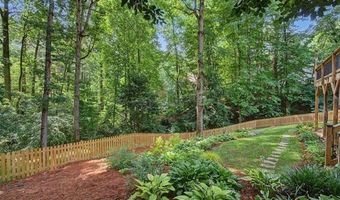 4802 Thornwood Dr, Acworth, GA 30102