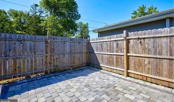 103 ERIE Ave, Barrington, NJ 08007