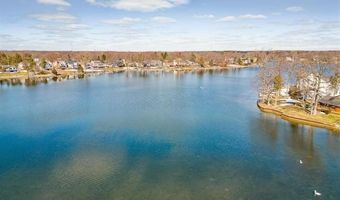 2370 Roselawn St, Wolverine Lake, MI 48390