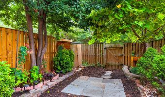 333 MOUNT VERNON Ave, Alexandria, VA 22301