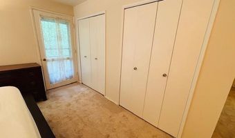 7551 SPRING LAKE Dr D-1, Bethesda, MD 20817