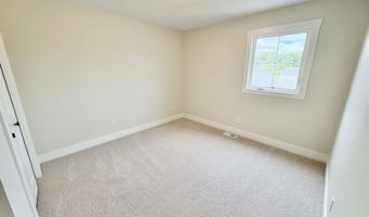 8344 Kettle Oak Dr SE, Alto, MI 49302