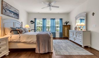 25 TWILIGHT Dr, Barnegat, NJ 08005