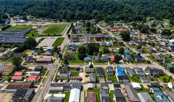 743 Lee St, Barboursville, WV 25504