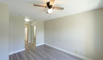56 Kunihi Ln 323, Kahului, HI 96732