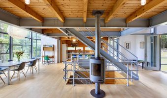 39 Hornbeck Ln, Accord, NY 12404