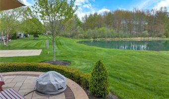 238 Westview Dr, Aurora, OH 44202