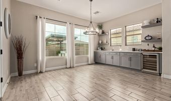 11807 W PARKWAY Ln, Avondale, AZ 85323