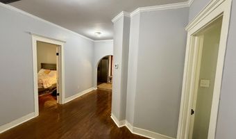 202 Panola Ave, Batesville, MS 38606