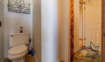15 Arrowhead Dr, Cody, WY 82414