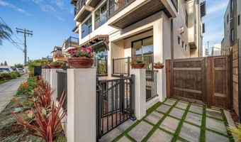 812 N Cleveland St 1, Oceanside, CA 92054