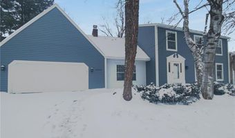8906 138th Street Ct, Apple Valley, MN 55124