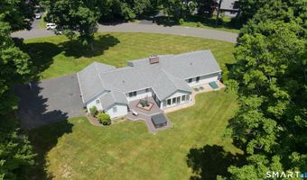28 Wintergreen Hill Rd, Danbury, CT 06811