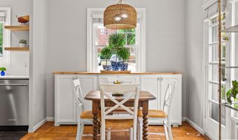 3414 GUNSTON Rd 733, Alexandria, VA 22302