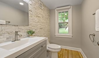 628 GREAT FALLS Rd, Rockville, MD 20850