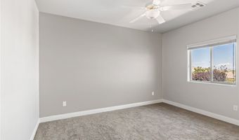 5742 Shadow Bend Dr, Las Vegas, NV 89135