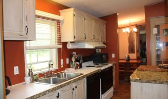 429 River Road Dr, Bogue Chitto, MS 39629